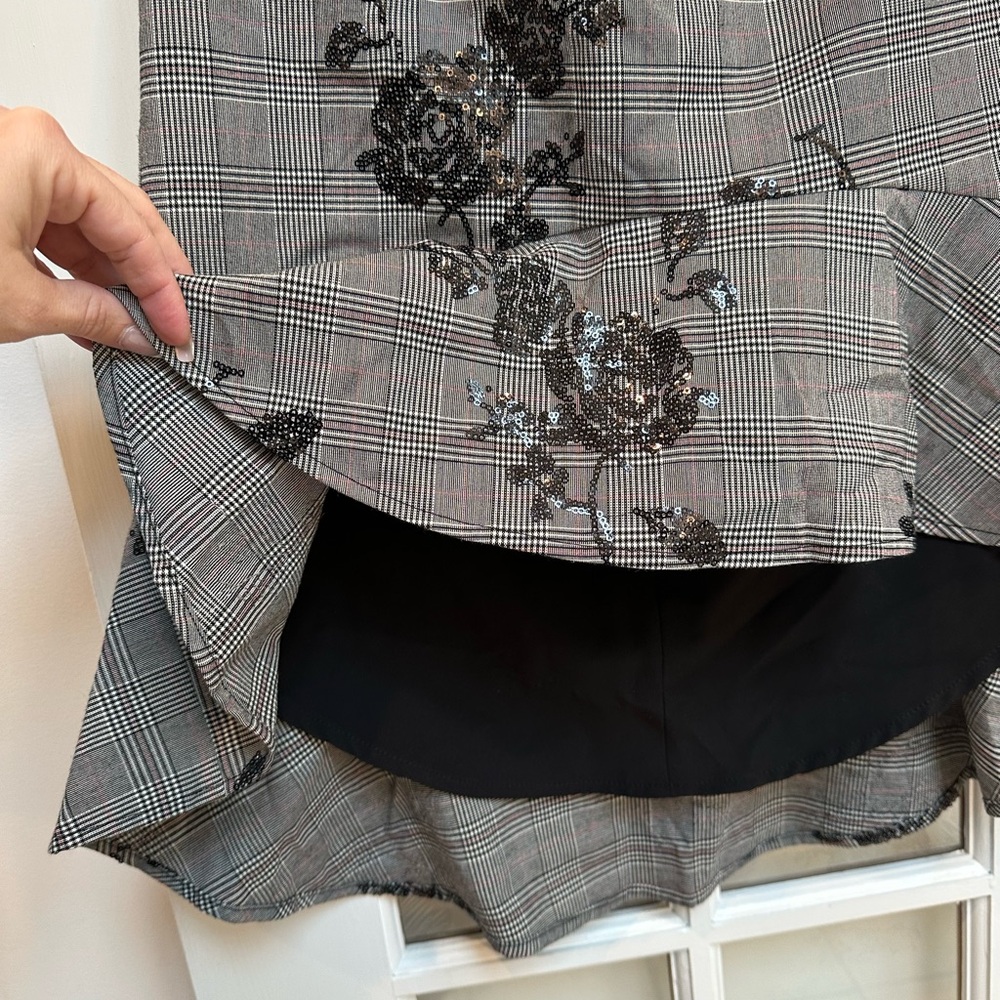 Foxiedox Black Gray Plaid Sequin Floral High Low Ruffle Formal Dress Size 4 NWT - Picture 8 of 12